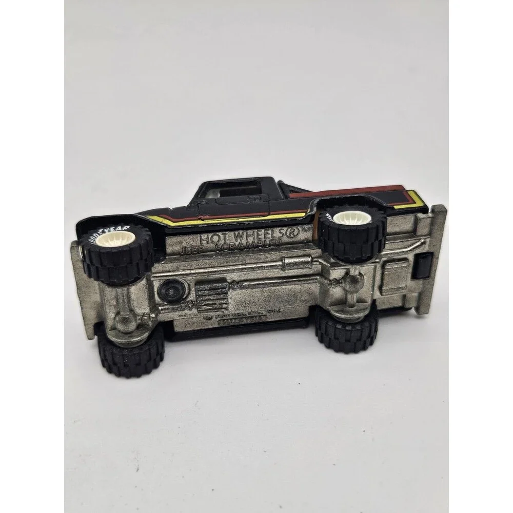 Hot Wheels 1983 Black - JEEP SCRAMBLER - Real Riders White Hubs #4370
